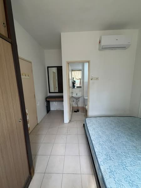 Servis Apartment untuk Disewa di Casa Subang - Jenny Ng - Bedroom - PropertyGuru.com.my