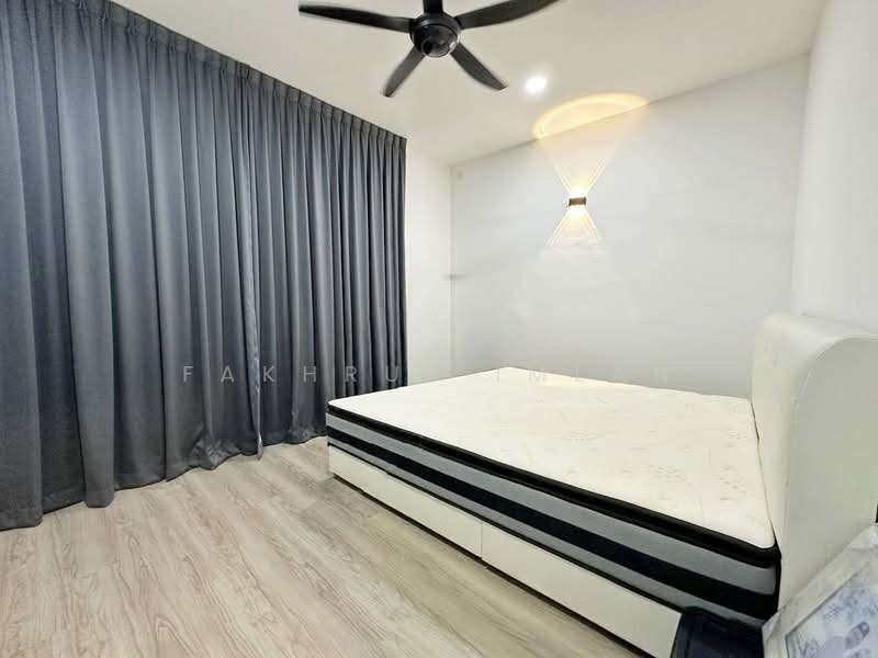 2-storey Terraced House for Sale in Bandar Seri Alam (Masai) - Fakhrul Imlan - Bedroom - PropertyGuru.com.my