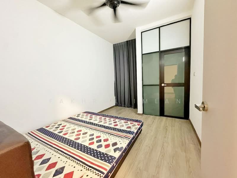 2-storey Terraced House for Sale in Bandar Seri Alam (Masai) - Fakhrul Imlan - Bedroom - PropertyGuru.com.my