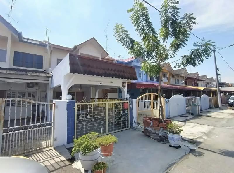 Rumah Bandar untuk Dijual di Taman Kota Laksamana (Melaka City) - Ivan Goh - PropertyGuru.com.my