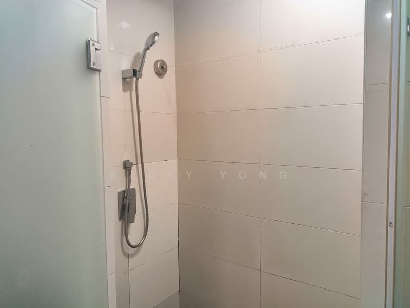 Service Residence for Rent at Dua Sentral - Barry Yong - Bathroom - PropertyGuru.com.my