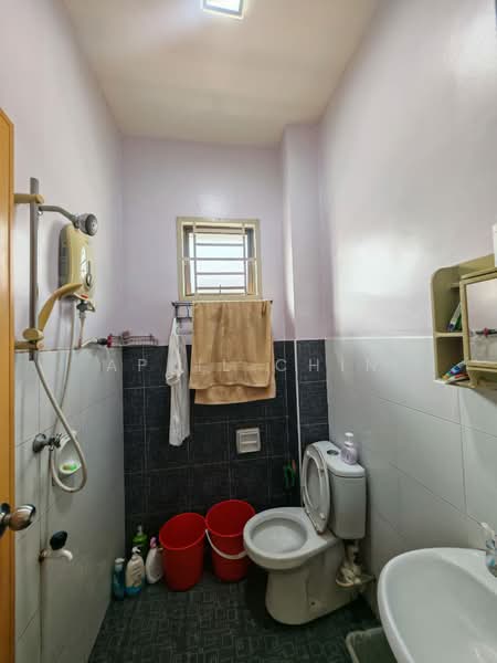 Rumah Teres 1 Tingkat untuk Dijual di Setia Eco Gardens (Gelang Patah) - April Chin - Bathroom - PropertyGuru.com.my