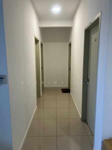 Kondominium untuk Disewa di Zahra Residensi - Katrina Lai - Corridor - PropertyGuru.com.my