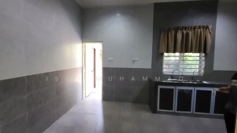 Bungalow for Sale in Seremban (Negeri Sembilan) - Ismi Muhammad - Kitchen - PropertyGuru.com.my