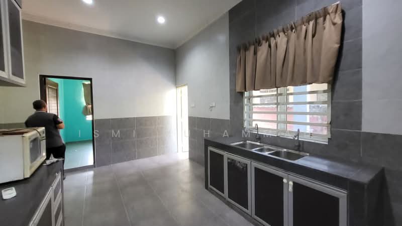 Bungalow for Sale in Seremban (Negeri Sembilan) - Ismi Muhammad - Kitchen - PropertyGuru.com.my