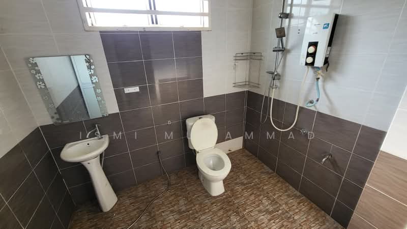 Bungalow for Sale in Seremban (Negeri Sembilan) - Ismi Muhammad - Bathroom - PropertyGuru.com.my