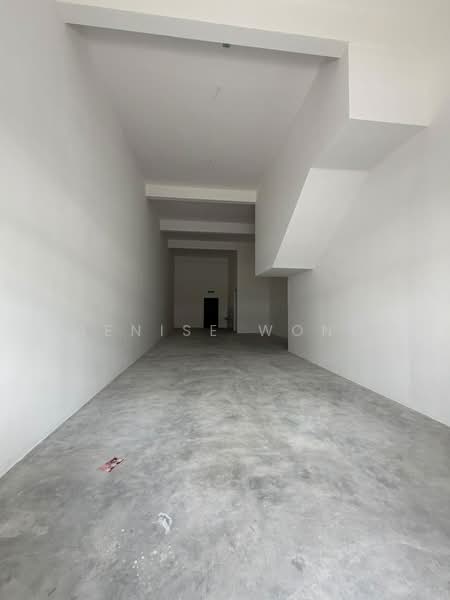 Shop for Rent in Klang (Selangor) - Denise Wong - Interior - PropertyGuru.com.my