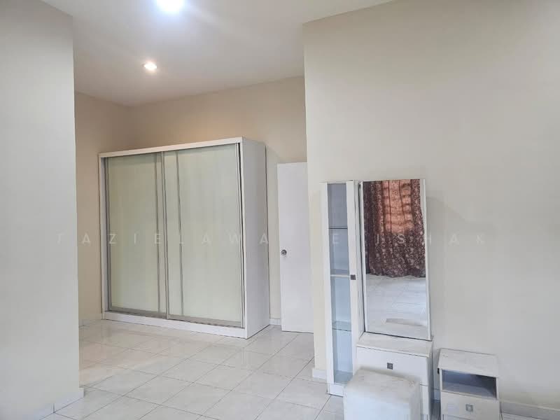 Rumah Teres 2-Tingkat untuk Dijual di Kuantan (Pahang) - Fazielawatie Ishak - Bedroom - PropertyGuru.com.my