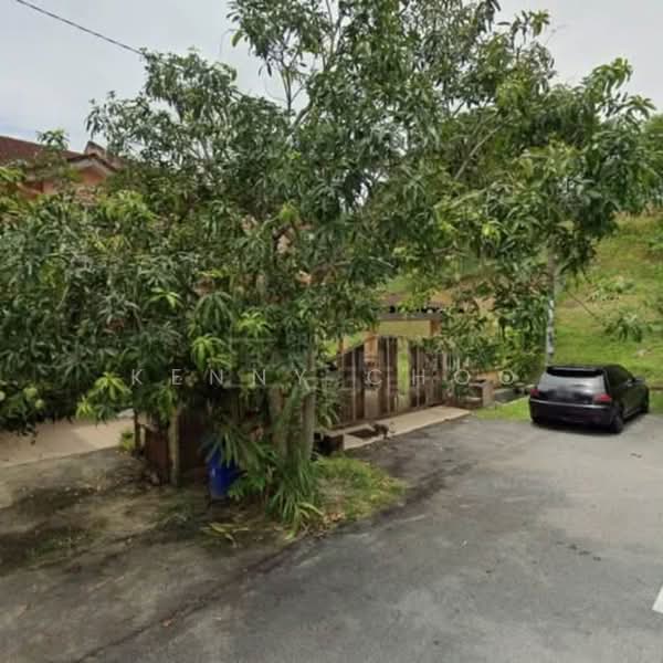 Rumah Teres 2-Tingkat untuk Dijual di Taman Angkasa Indah (Kajang) - Kenny Choo - Exterior - PropertyGuru.com.my