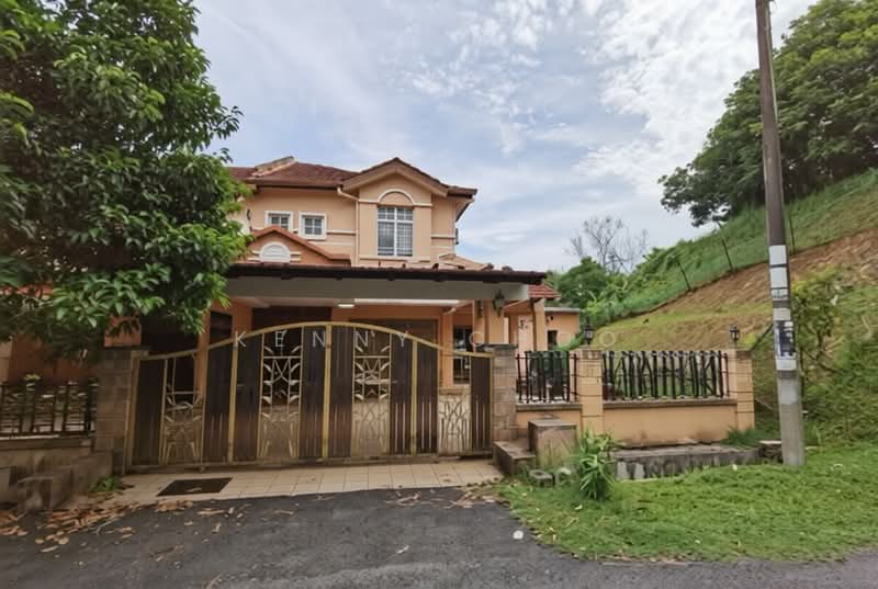 Rumah Teres 2-Tingkat untuk Dijual di Taman Angkasa Indah (Kajang) - Kenny Choo - Exterior - PropertyGuru.com.my