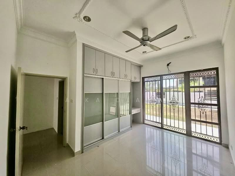 Bungalow for Sale in Bandar Seri Putra (Bangi) - Aika Diana - PropertyGuru.com.my