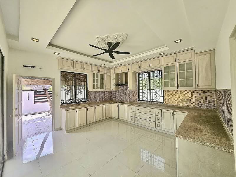 Bungalow for Sale in Bandar Seri Putra (Bangi) - Aika Diana - PropertyGuru.com.my