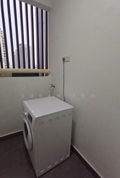 Kondominium untuk Disewa di Avara - Susan Foo - Balcony - PropertyGuru.com.my