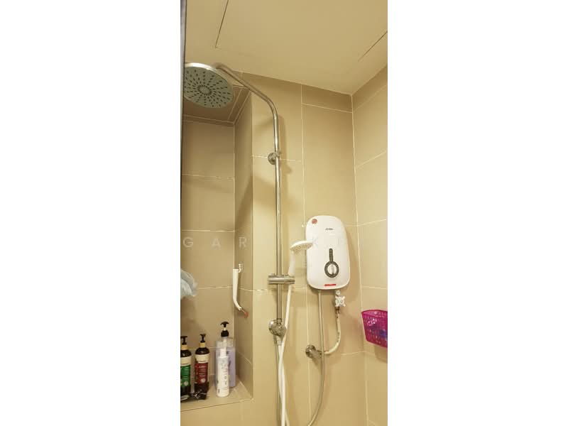 Servis Apartment untuk Dijual di KL Gateway Residences - Gary Kee - Bathroom - PropertyGuru.com.my