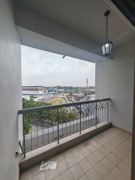 Pangsapuri untuk Disewa di Danga View Apartment - April Chin - Balcony - PropertyGuru.com.my