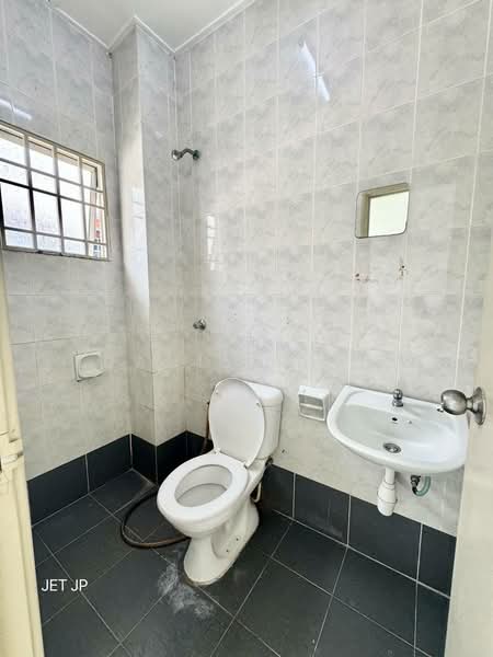 Rumah Teres 2 Tingkat untuk Dijual di Bandar Bukit Tinggi 2 (Klang) - Daniel Kok - Bathroom - PropertyGuru.com.my