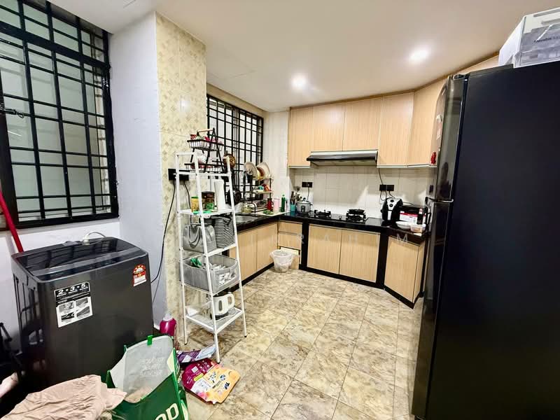 Condominium for Sale at Villa Wangsamas - Azli Ibrahim - Kitchen - PropertyGuru.com.my