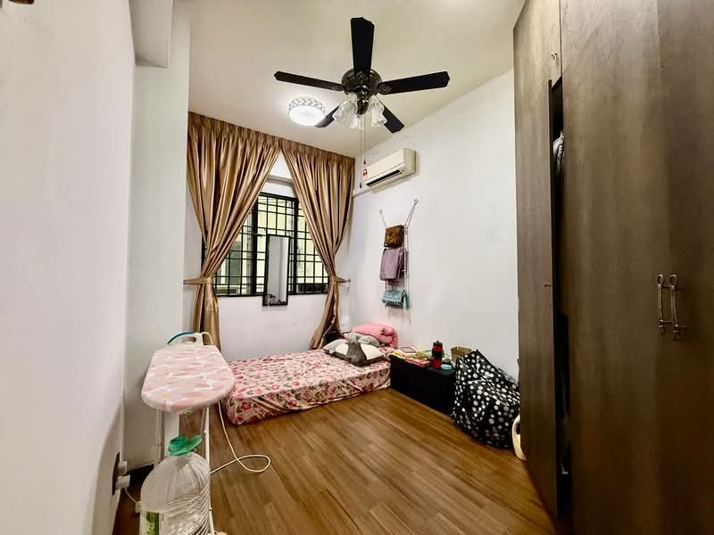 Condominium for Sale at Villa Wangsamas - Azli Ibrahim - Bedroom - PropertyGuru.com.my