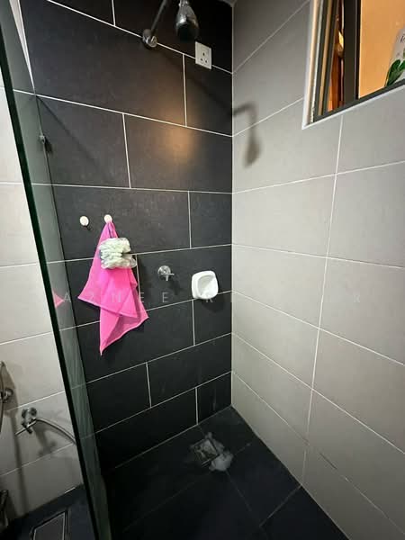 Servis Apartment untuk Disewa di Evo Soho Suite - Maznee Realtor - Bathroom - PropertyGuru.com.my