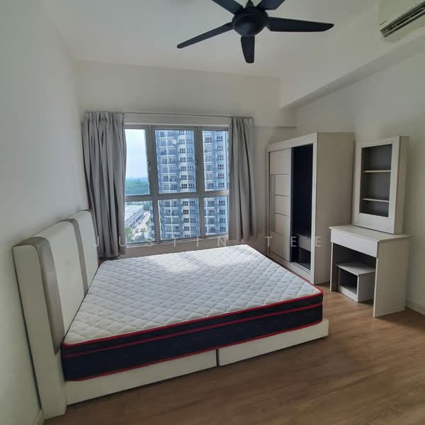 Kediaman Servis untuk Disewa di Cerrado Residence @ Southville City - Justin Tee - Bedroom - PropertyGuru.com.my