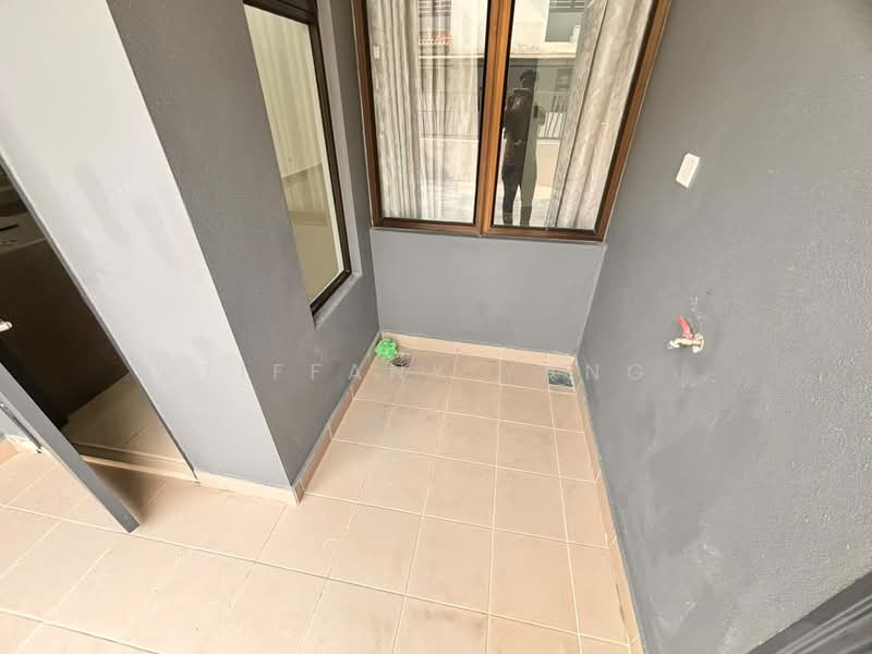 Rumah Teres 2-Tingkat untuk Dijual di Rawang (Selangor) - Tiffany Yang - Backyard - PropertyGuru.com.my