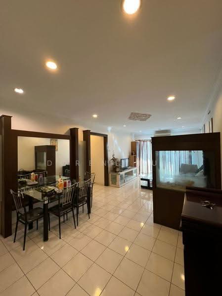 Apartment for Sale at Pangsapuri Saraka - Dorene Pui - Dining Room - PropertyGuru.com.my