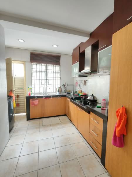 2-storey Terraced House for Sale in Taman Meranti Jaya (Puchong) - Eric Foo - Kitchen - PropertyGuru.com.my