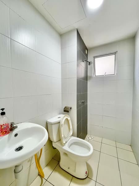 Condominium for Sale at Residensi Puchongmas - Adibah Salim - Bathroom - PropertyGuru.com.my