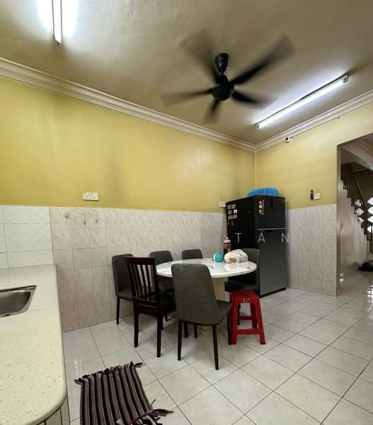 Rumah Teres 2 Tingkat untuk Dijual di Bandar Bukit Tinggi 2 (Klang) - Joanna Tan - Kitchen - PropertyGuru.com.my