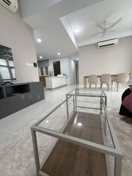 Service Residence for Sale at Met 1 Residences - Desmone Ong - PropertyGuru.com.my