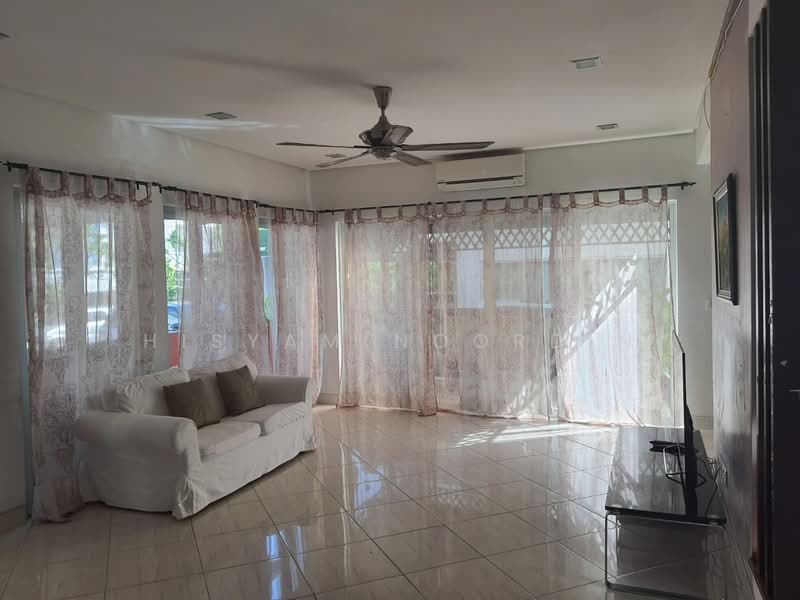 Semi-Detached House for Sale in Ampang Jaya (Ampang) - Hisyam Noordin - Living Room - PropertyGuru.com.my