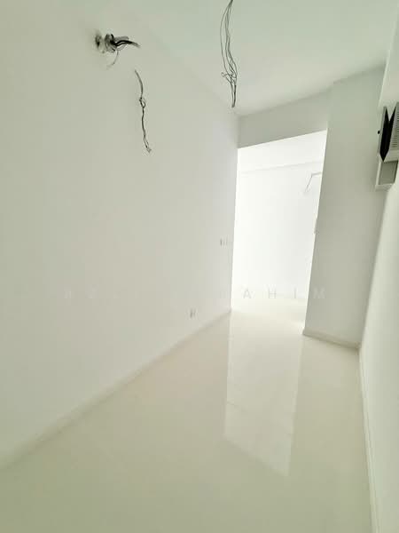 Service Residence for Sale at Met 1 Residences - Azli Ibrahim - Interior - PropertyGuru.com.my