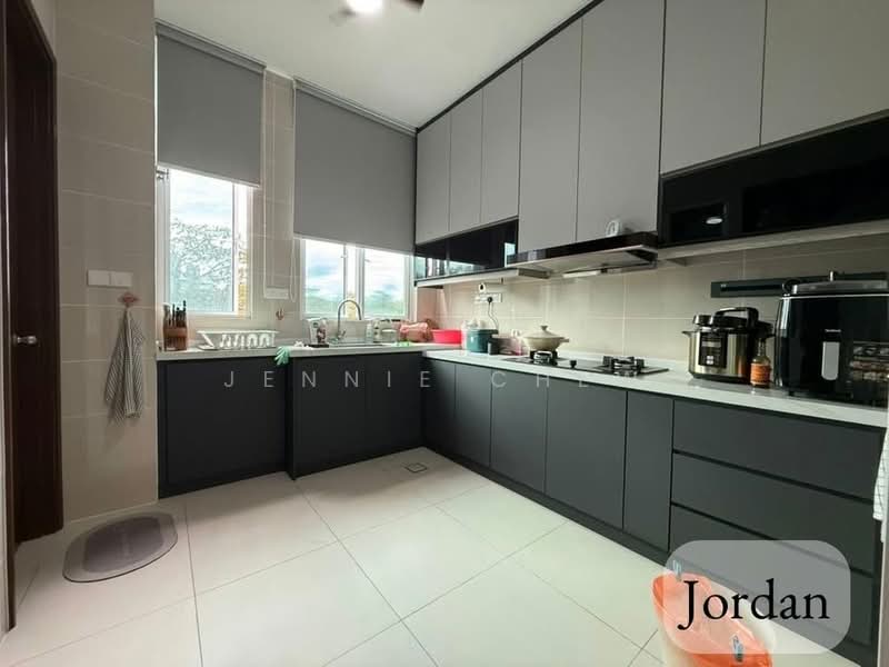 Rumah Berkembar untuk Dijual di Setia Eco Park (Setia Alam) - Jennie Chew - Kitchen - PropertyGuru.com.my