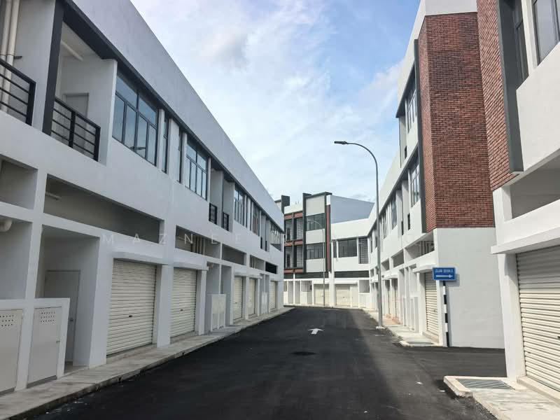Shop / Office untuk Disewa di Dengkil (Selangor) - Maznee Realtor - Exterior - PropertyGuru.com.my