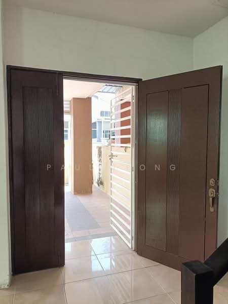 Rumah Berkembar untuk Dijual di Ipoh (Perak) - Paul Leong - Entrance - PropertyGuru.com.my