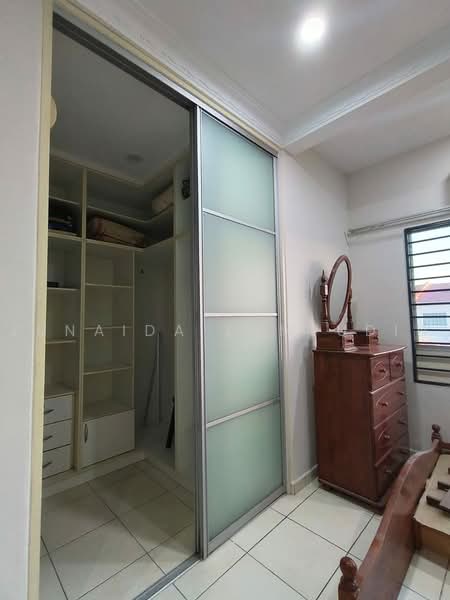 Rumah Teres 2 Tingkat untuk Disewa di Seksyen 8 (Shah Alam) - Junaida Zamjudin - Bedroom - PropertyGuru.com.my