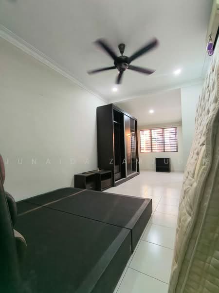 Rumah Teres 2 Tingkat untuk Disewa di Seksyen 8 (Shah Alam) - Junaida Zamjudin - Bedroom - PropertyGuru.com.my