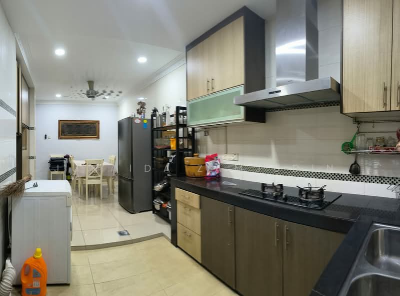 Rumah Teres 2 Tingkat untuk Disewa di Seksyen 8 (Shah Alam) - Junaida Zamjudin - Kitchen - PropertyGuru.com.my