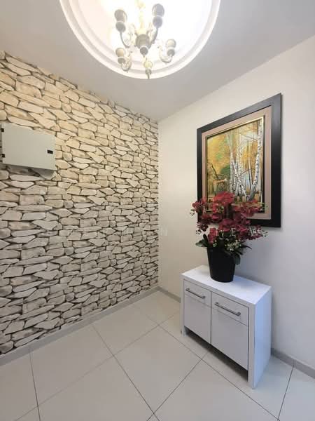 2-storey Terraced House for Rent in Ipoh (Perak) - Stephen Siew - Entrance - PropertyGuru.com.my