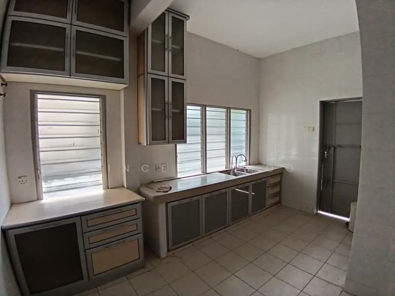 Semi-Detached House for Sale in Ipoh (Perak) - Vincent Thoo - Kitchen - PropertyGuru.com.my