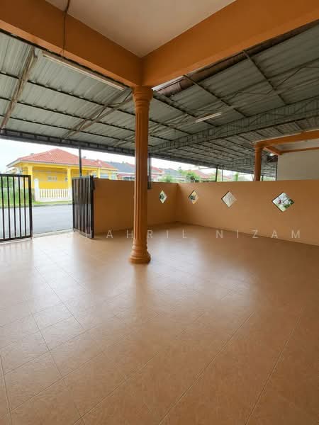 Rumah Teres 1 Tingkat untuk Dijual di Bukit Kemuning (Shah Alam) - Dr Shahril Nizam - Exterior - PropertyGuru.com.my