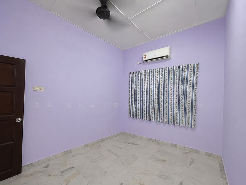Rumah Teres 1 Tingkat untuk Dijual di Bukit Kemuning (Shah Alam) - Dr Shahril Nizam - Interior - PropertyGuru.com.my