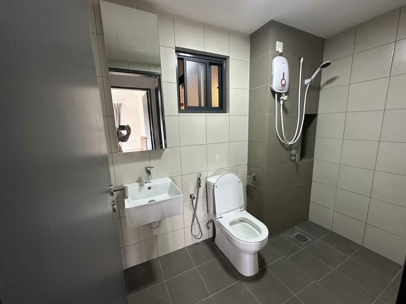 Service Residence for Rent at D'Quince Residences - Jc Lee - Bathroom - PropertyGuru.com.my