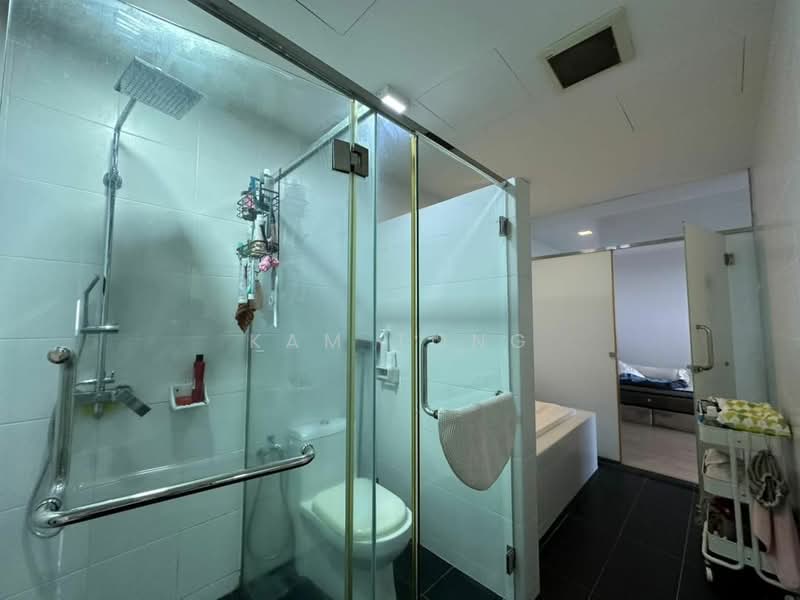 Service Residence for Sale at The Strand, Kota Damansara - Kam Tong - Bathroom - PropertyGuru.com.my