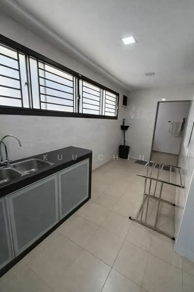 Rumah Teres 2 Tingkat untuk Dijual di Taman Impian Emas (Skudai) - Kuu Chin - Kitchen - PropertyGuru.com.my