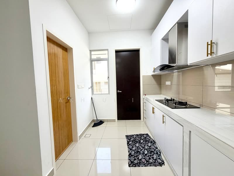 2-storey Terraced House for Rent in Skudai (Johor) - Fakhrul Imlan - Kitchen - PropertyGuru.com.my
