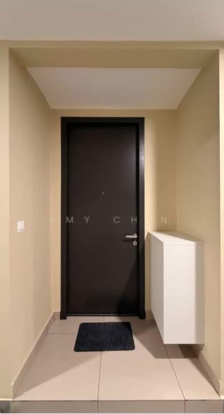 Kediaman Servis untuk Dijual di M Oscar - Amy Chin - Entrance - PropertyGuru.com.my