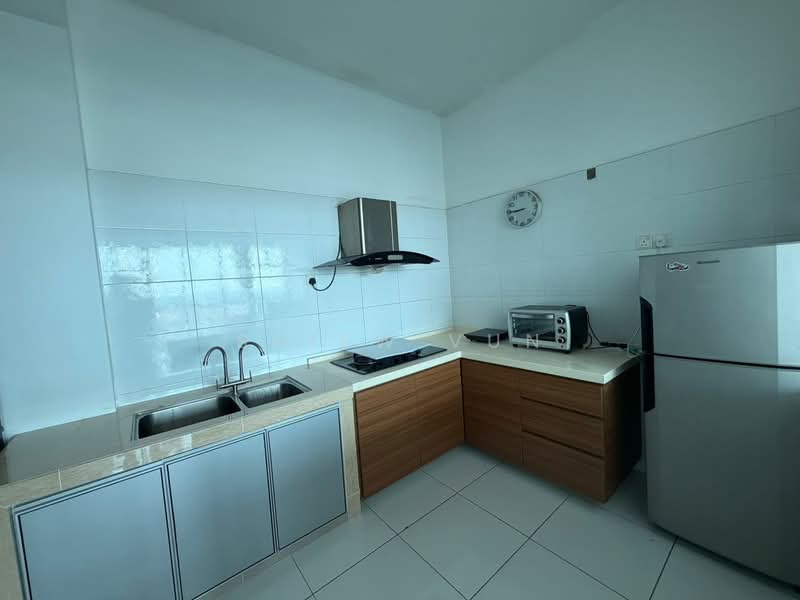 Service Residence for Sale at The Sky Executive Suites - Shiew Vun - Kitchen - PropertyGuru.com.my
