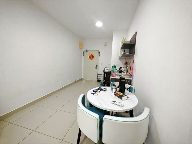 Kediaman Servis untuk Disewa di Cerrado Residence @ Southville City - Azizirrahim . - Dining Room - PropertyGuru.com.my