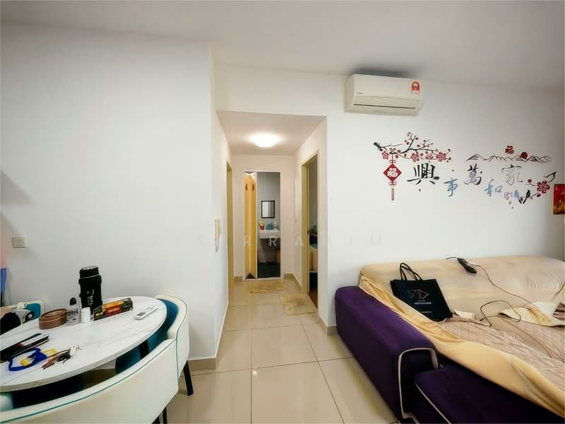 Kediaman Servis untuk Disewa di Cerrado Residence @ Southville City - Azizirrahim . - Living Room - PropertyGuru.com.my